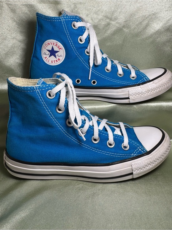 Converse Shoes - Converse Chuck Taylor High Tops Cyan Space Blue Womens Size 6 Mens Size 4